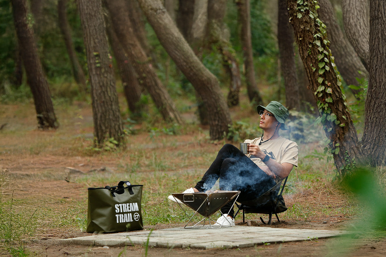 OUTDOOR -汚れても、拭けば終わり- – “都市と自然をシームレスにつなぐ